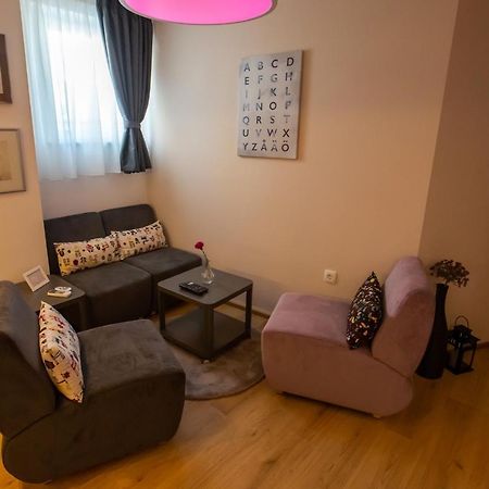 Charming Apartment In Shtip'S Downtown Štip Exterior foto